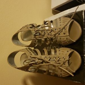 Lane Bryant, 11W, Taupe